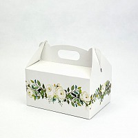 Svadobná krabička s bielymi ružami