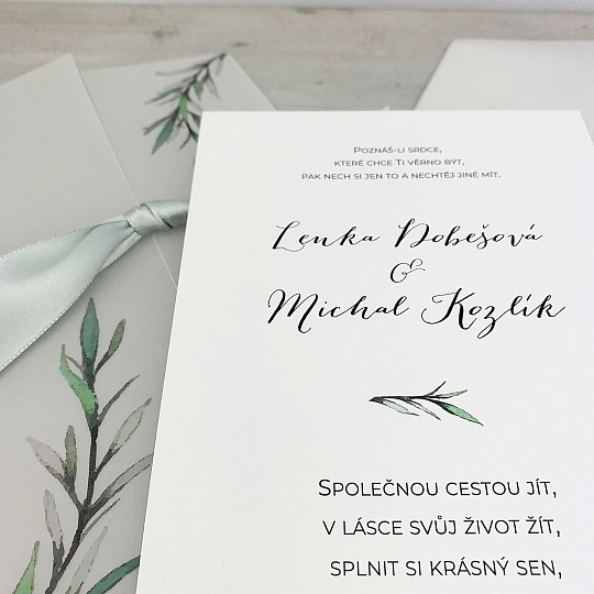 Svadobné oznámenie s pauzovacím papierom