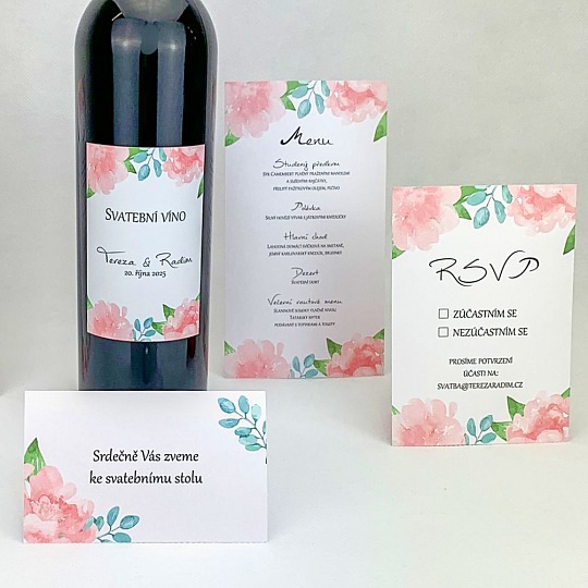 Svadobné menu s akvarelovou kresbou kvetín
